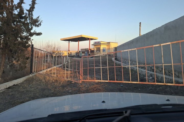 В Бухаре неработающая АЗС продолжала оптом реализовывать бензин