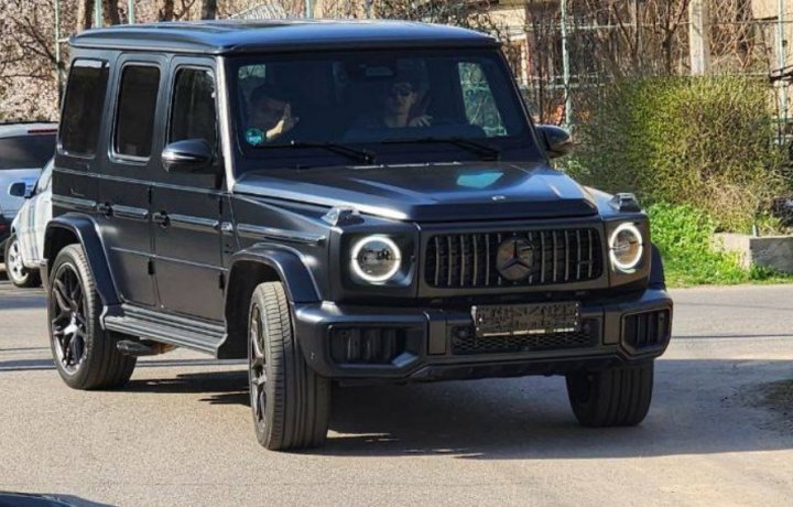 Узбекский защитник Абдукодир Хусанов получил автомобиль за баснословные деньги — видео