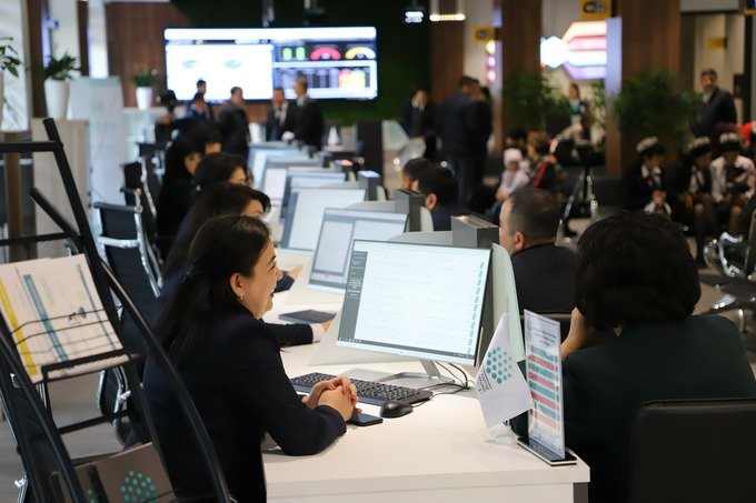 Официально: 11 госуслуг в Узбекистане отдадут бизнесу