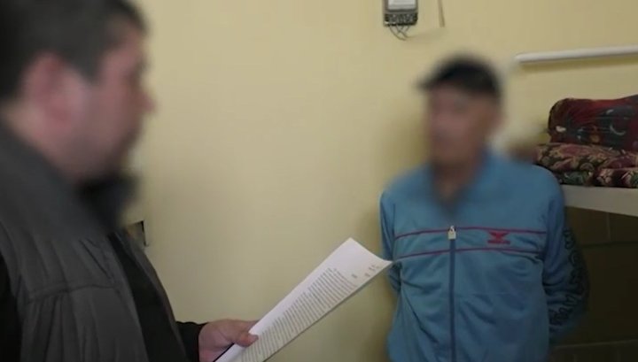 В Хорезме пьяный пенсионер дал взятку сотруднику ДПС