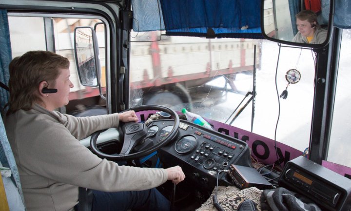 Новый маршрут для женщин: обучение и работа водителями автобусов в Ташкенте