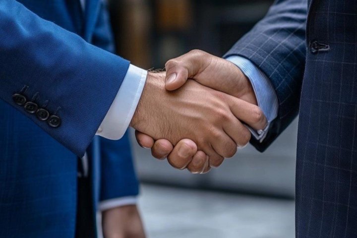 Узбекистан и Казахстан решили удвоить товарооборот к 2030 году