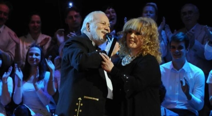 Алла Пугачева не прибыла на похороны своего бывшего свёкра