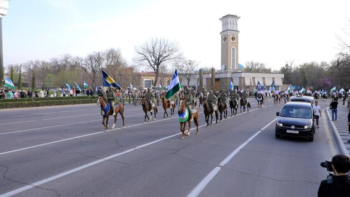 В Ташкенте прошёл конный парад