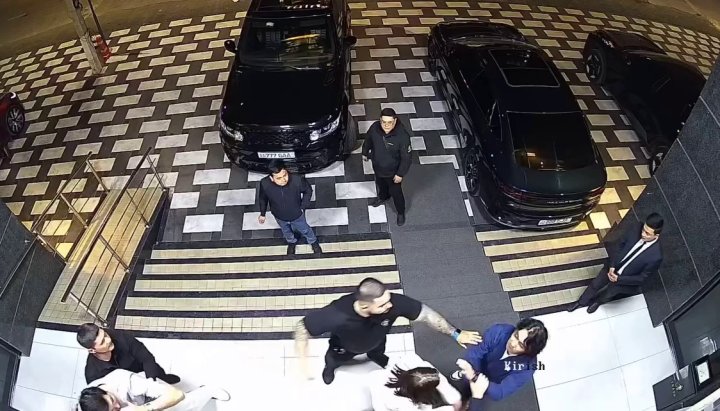 В Ташкенте возбудили уголовное дело по факту драки возле популярного бара