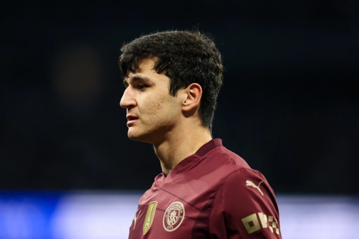 Стало известно, сколько заработал узбекский защитник Абдукодир Хусанов за февраль в Англии