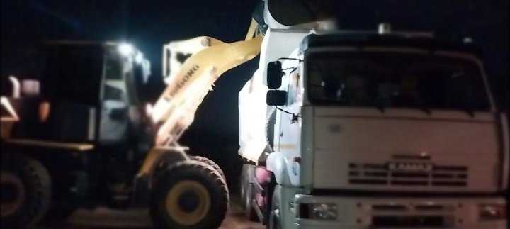 Злоумышленники, которые незаконно добывали песок из реки Сурхан, заплатят почти 80 млн сумов штрафов