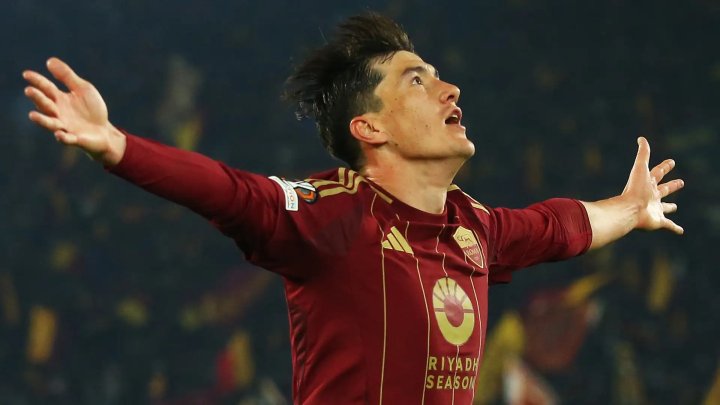 Узбекский нападающий Элдор Шомуродов может обнищать в Роме