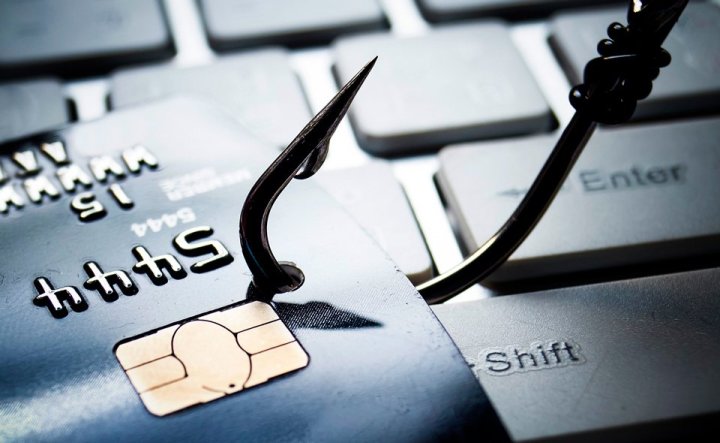 В Бухаре раскрыт факт кражи средств с банковской карты — видео