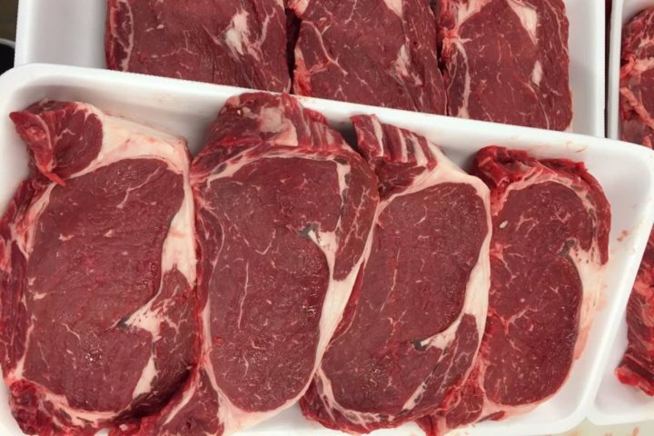 Узбекистанцам объяснили причины роста цен на мясо