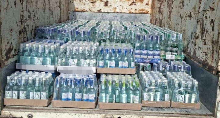 В Карши в магазине фермерского хозяйства продавали водку, опасную для здоровья