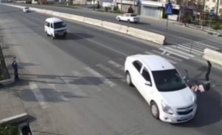 В Андижане автомобиль Cobalt сбил подростка