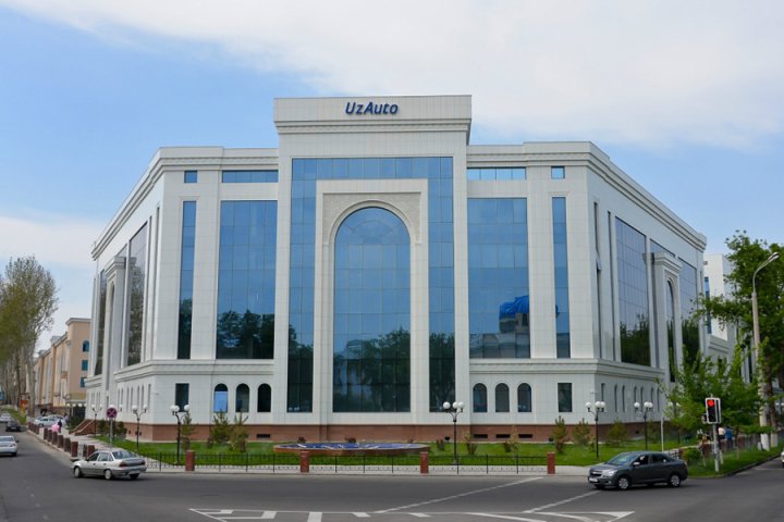В Узбекистане на торги выставят UzAuto Motors, крупные энергокомпании и промышленные гиганты