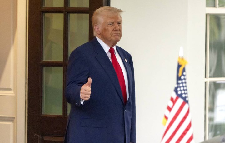 Президент США потребовал от РФ мира на Украине