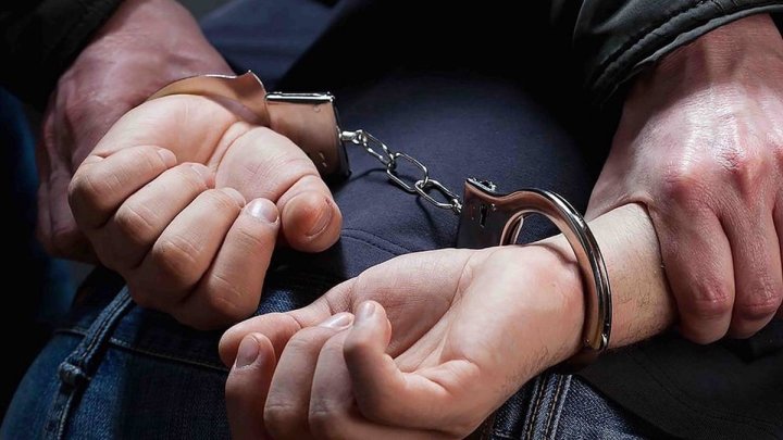 Житель Бухары, употребляющий наркотики, пытался скрыться от сотрудников органов внутренних дел