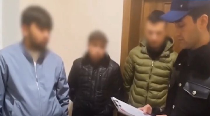 Неоднократно судимый житель Ферганы продавал водительские удостоверения