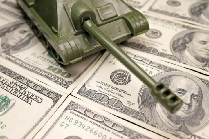 Дональд Трамп выделит рекордный оборонный бюджет в $1 трлн