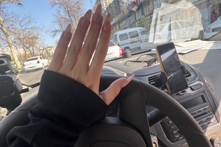Узбекская блогерша рассказала, какие неутешительные выводы она сделала за полгода за рулём в Узбекистане