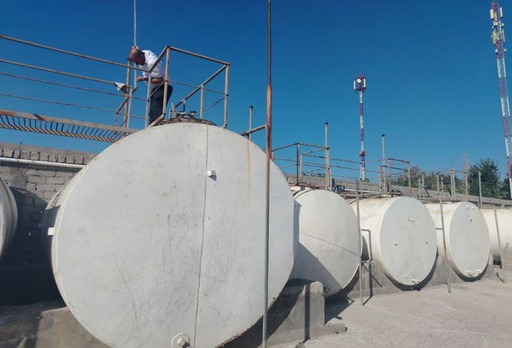 В Янгиюле на АЗС наложили крупный штраф за нарушения при реализации бензина марки АИ-80