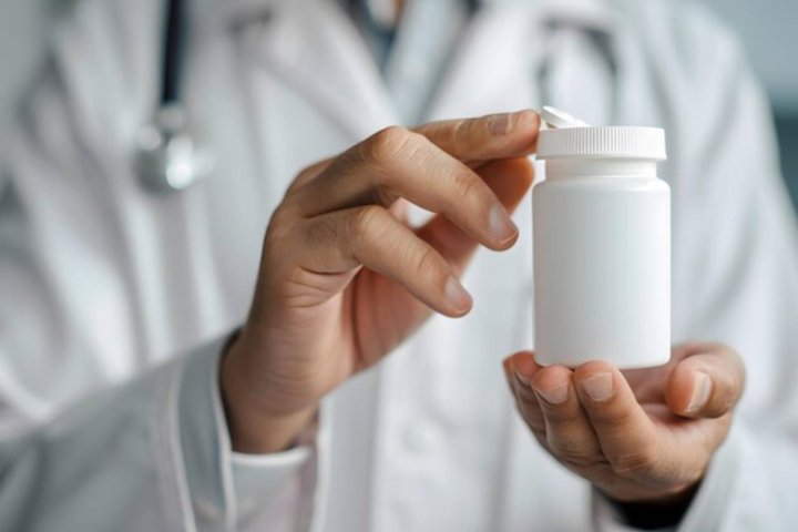 «На любой стадии»: Учёные создали лекарство от рака