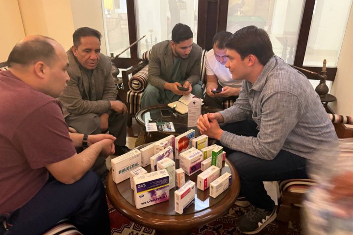 Узбекистан заинтересован в локализации производства лекарств в Афганистане