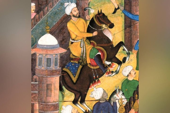 Президент Узбекистана Шавкат Мирзиёев предложил переименовать «Янги Андижан» в город Бабур