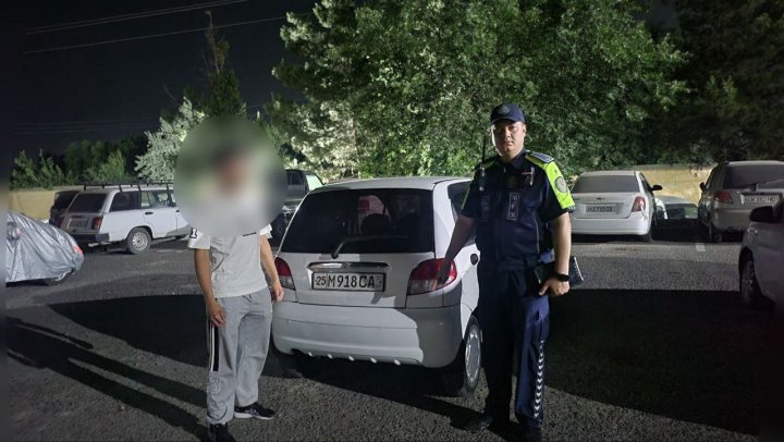 В Бекабаде выявили трёх школьников за рулём автомобилей