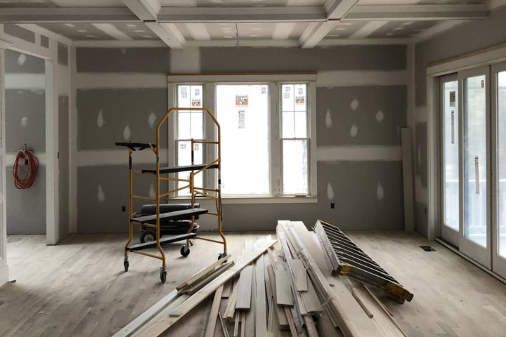 Узбекистанец купил квартиру, сделал в ней ремонт за 150 млн сумов, а затем выяснил, что его квартира — соседняя