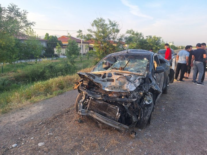 Житель Бухарской области чудом не погиб в ДТП на территории Ташкентской области