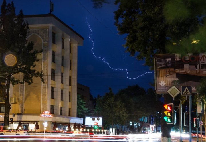 Люблю грозу в начале мая: Опубликован прогноз погоды в Узбекистане на 11 мая