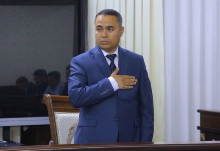 Отабек Бозоров назначен замхокима Наманганской области
