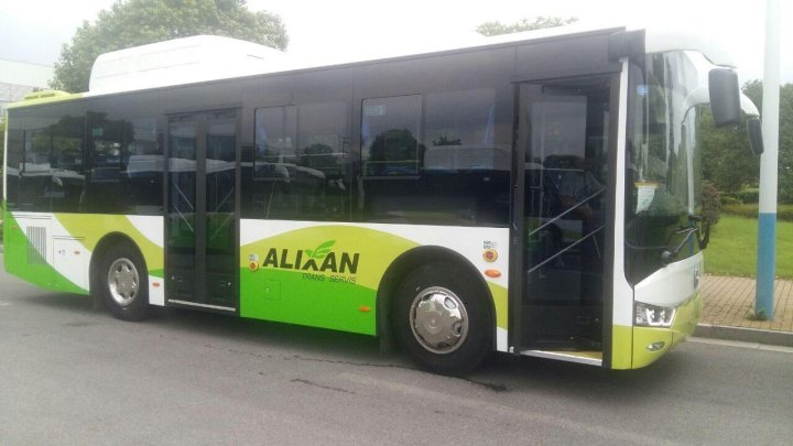 В Бухарской области автобус грубо нарушил правила дорожного движения