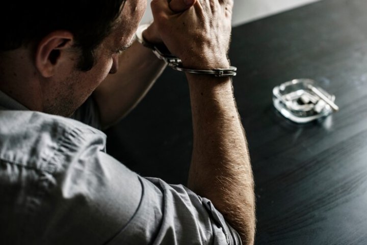 В России задержали узбекистанца за приставания к 9-летней девочке