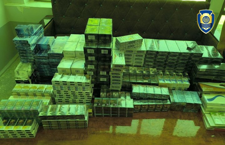 Крупную партию контрабандных сигарет изъяли из магазина в Андижане