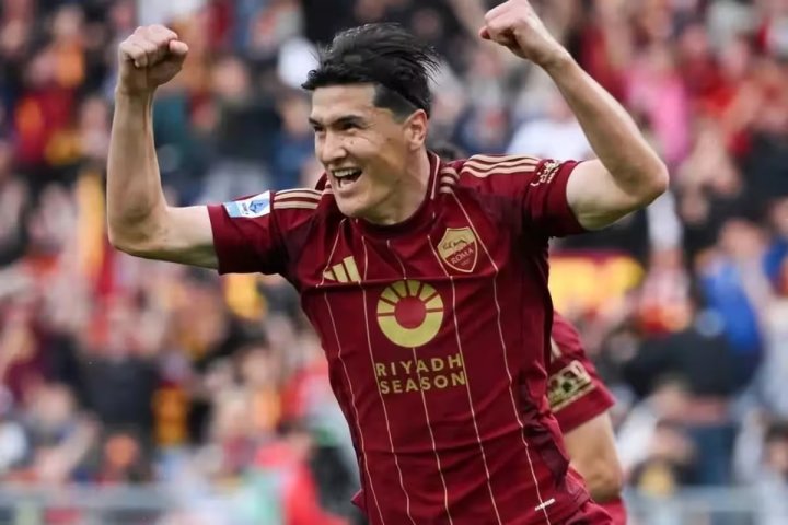 Стало известно, почему «Рома» мечтает продать узбекского нападающего Элдора Шомуродова