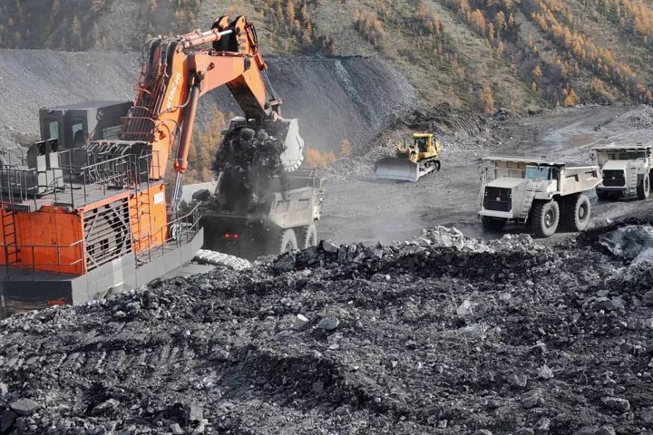 Добыча угля в Узбекистане выросла на 24,6%, нефти - упала на 11,2%