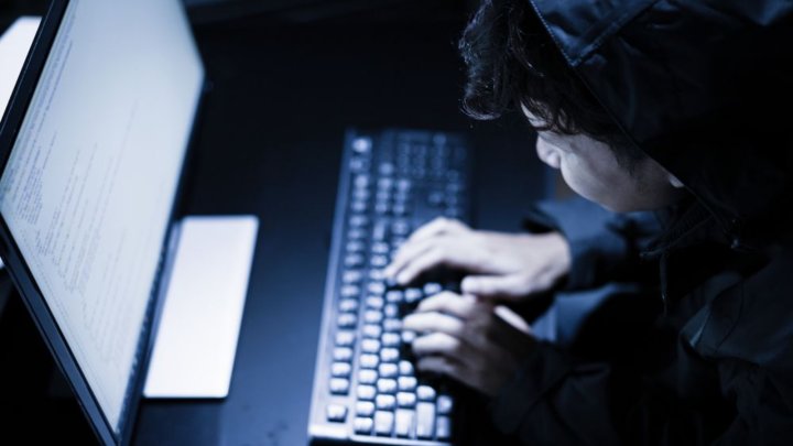 Узбекистанец взламывал российский портал «Госуслуги» для регистрации мигрантов