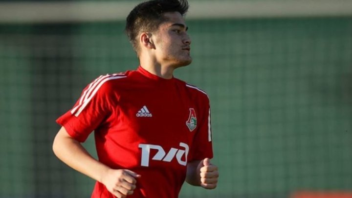 Узбекский футболист Жасур Жалолиддинов может сменить клуб