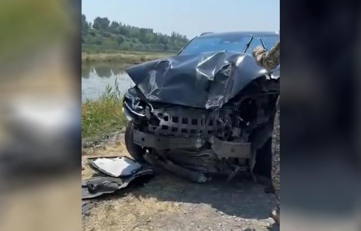 Узбекская певица Шоира Отабекова попала в аварию на трассе в Андижане