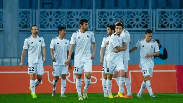 Финансовые трудности: Казахский клуб отправит узбекских футболистов домой