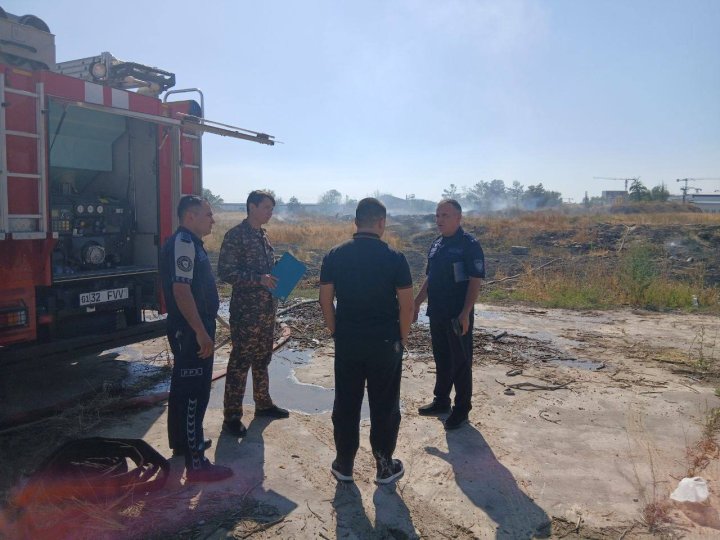 Наказаны виновные лица из-за которых загорелась сухая трава в Яшнабадском районе