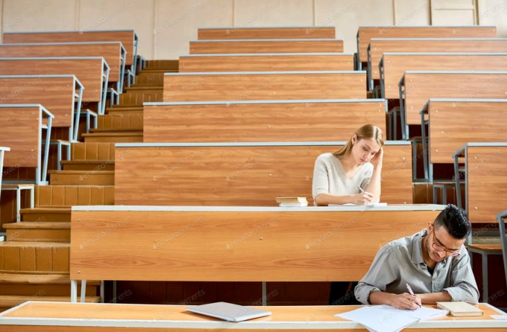 В Узбекистане зафиксировано снижение числа абитуриентов на 18% в 2025 году