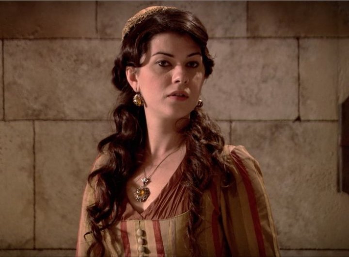 Тайные правительницы: кто стоял за Хюррем в гареме