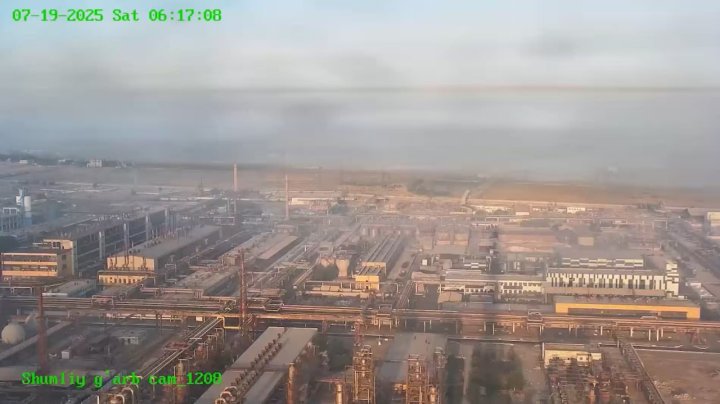 Тайна едкого белого дыма в Навои: Завод «Навоиазот» отвергает обвинения на фоне противоречивых данных