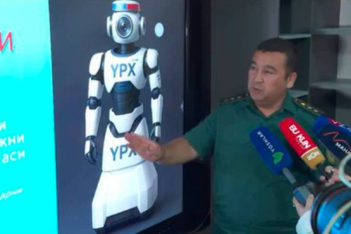 В Ташкенте на пешеходных переходах могут появиться «роботы-инспекторы» с камерами — видео