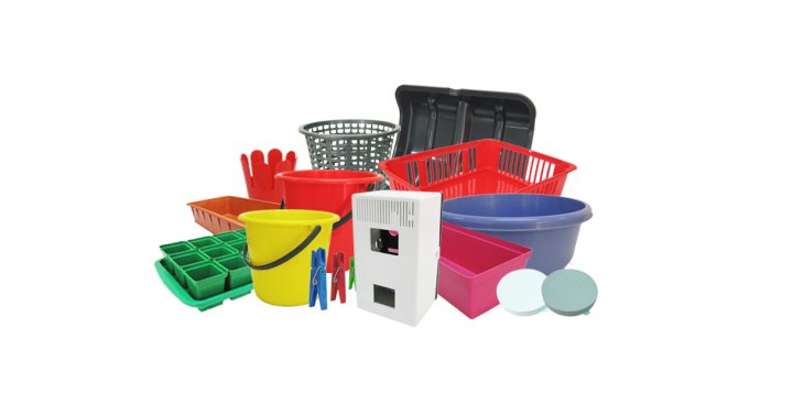 В Ташкенте произошёл пожар на предприятии по производству пластиковых изделий