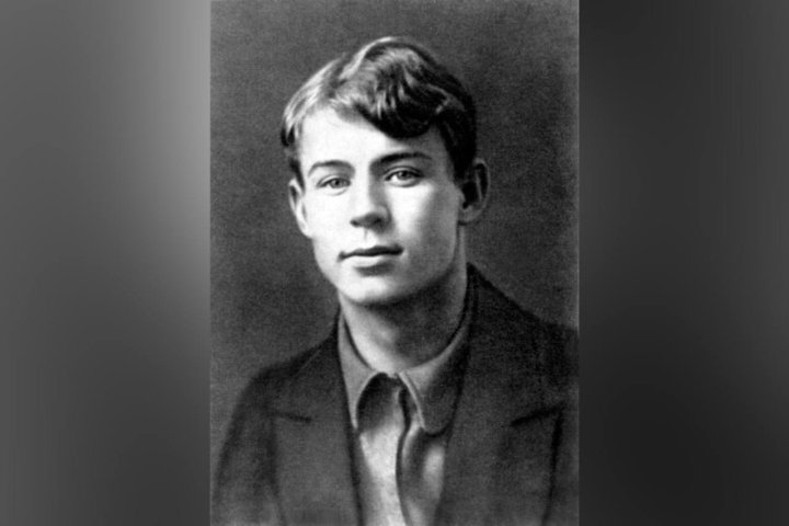 В Ташкенте намерены установить памятник Есенину