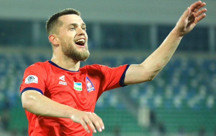 Албанский футболист будет зарабатывать в узбекском клубе примерно 250 млн