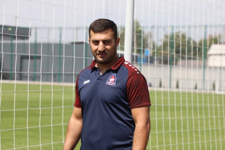 Петросян возглавит узбекский клуб