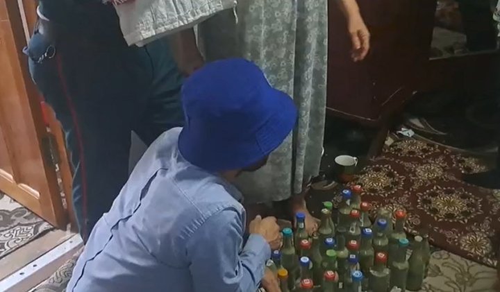 У 71-летней пенсионерки из Самаркандской области выявили более 5кг марихуаны